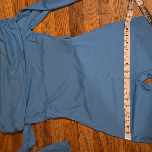 FASHION NOVA JUMPSUIT - Picture 5 of 8